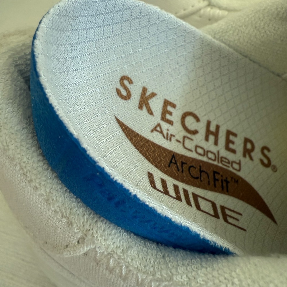 Skechers ArchFit White Canvas w/Copper Details Wide Casual Platform Sneakers - Picture 11 of 13